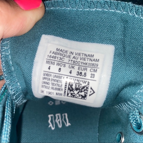 Converse Chuck Taylor All Star Lo Glitter Sneaker - Picture 8 of 12